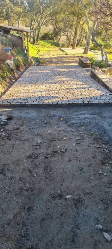 Pavage en pierre naturelle ou en granit, Lavandou, N30