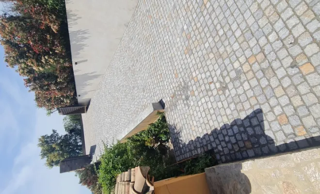 Pose de paves a valcro, Le Lavandou, N30