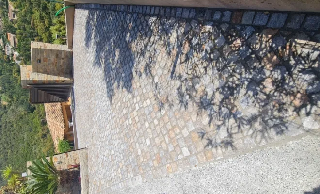 Pose de paves a valcro, Le Lavandou, N30