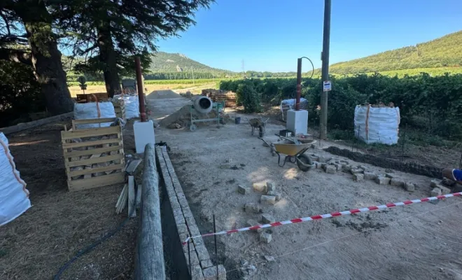 Pose de pavé en granit à La Crau., Le Lavandou, N30